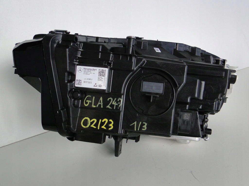 фото №13, Mercedes gla 247 h247 лампа передняя правая led