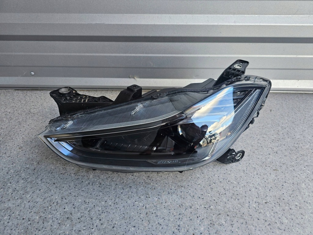 Купити Maserati ghibli фара full led лівий темний європа