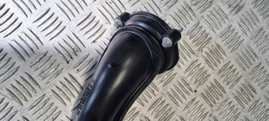 фото №7, Mercedes w254 труба шланг колектор a2540980500