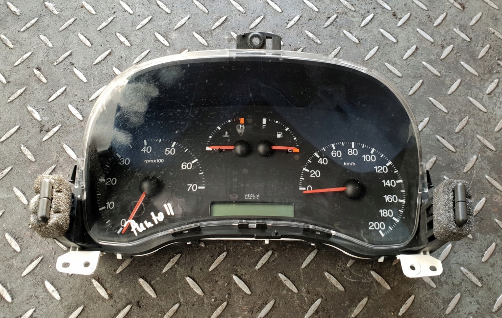 фото №1, Счетчик дисплей fiat punto ii 1.2 46753574