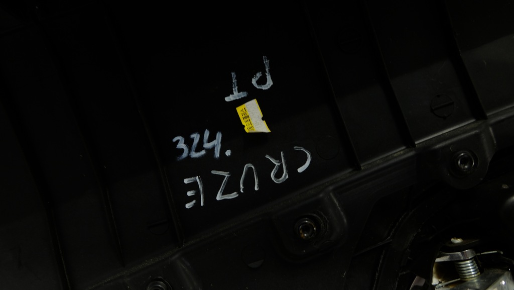 фото №10, Chevrolet cruze оббивка обшивка двері правий задня 96940778 sedan