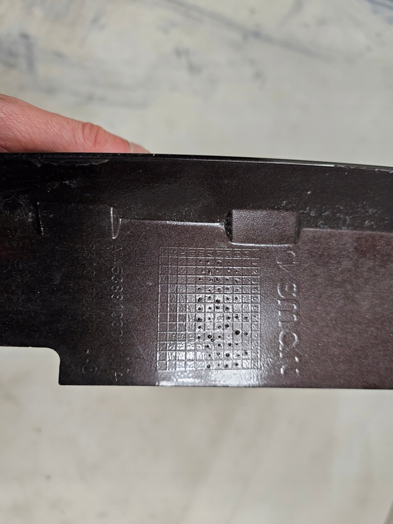 Крило ліве перед передній smart w453 Зі Шроту