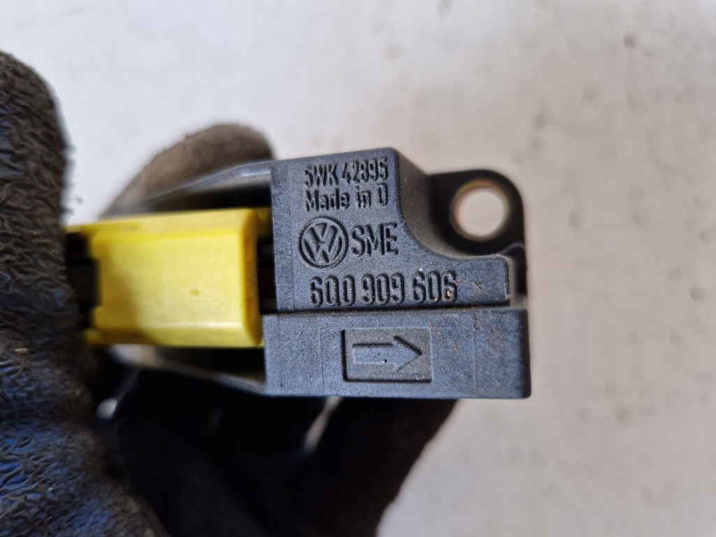 фото №5, Датчик ударний ford galaxy mk1 6q0909606