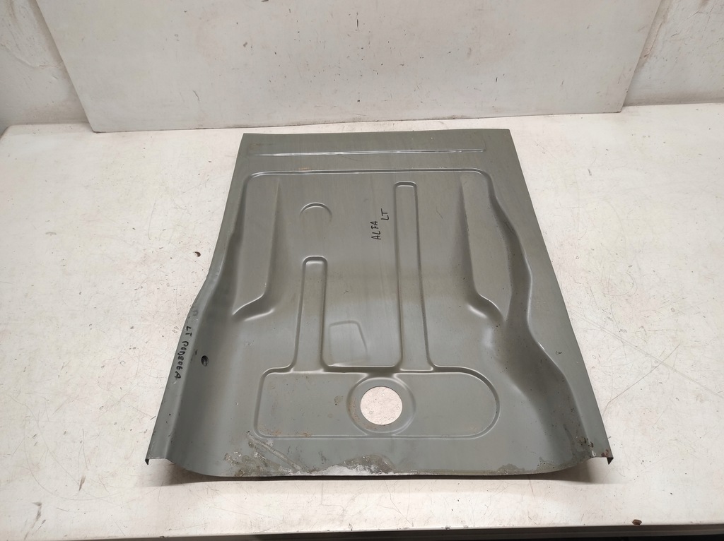 фото №3, Alfa romeo giulia gt junior 63- панель ремкомплект пол левый задняя