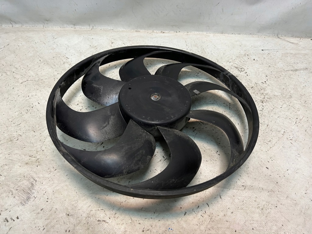 фото №1, Dacia dokker 12- 1.5 dci вентилятор радиатора оригинальный номер