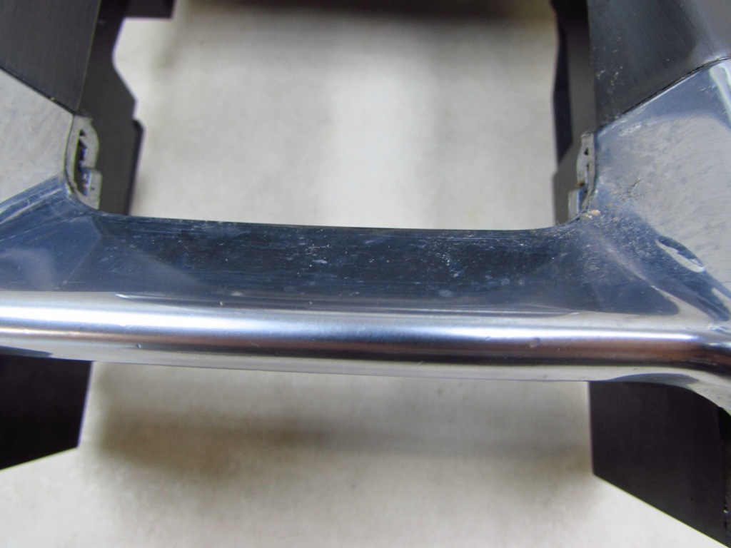 Купити Volvo s60 2 v60 10-17 тунель середній панель  рамка rhd 30791723