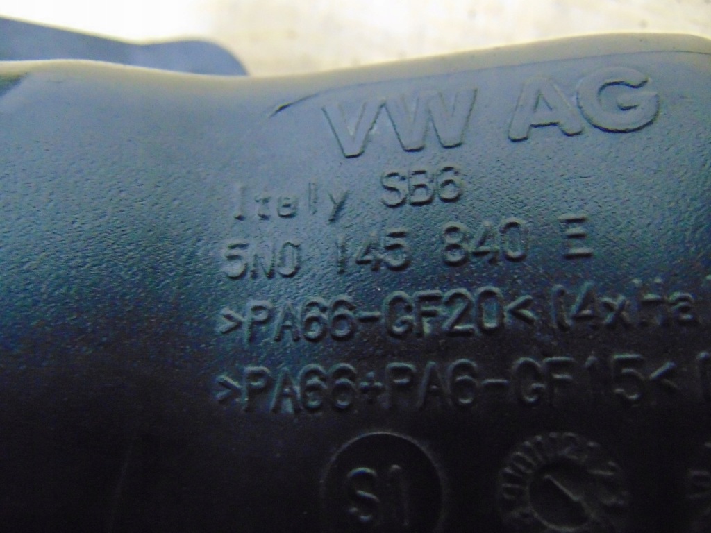 фото №10, Труба повітрозабірник повітря vw tiguan 1 2.0 tdi 5n0145840e