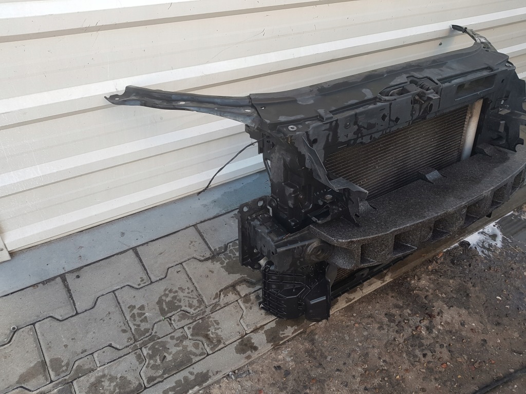 фото №6, Skoda fabia ii lift 1.6 tdi pas передній радіатор вентилятор