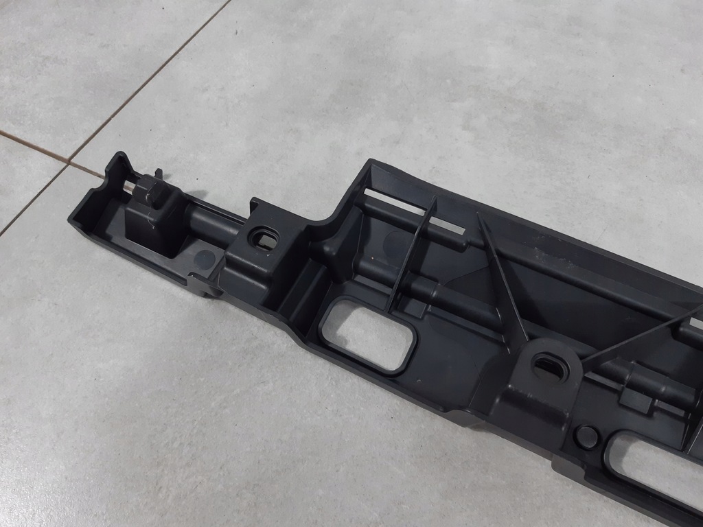 фото №9, Mercedes ml w166 направляющая кронштейн порог правое a1666980227