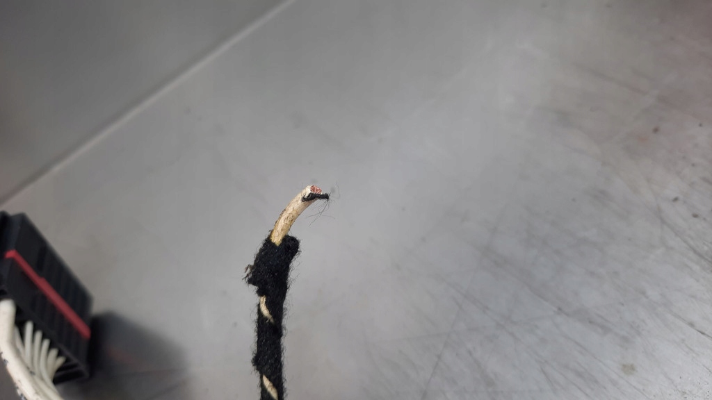 Электропроводка жгут задний крышки vw tiguan i 5n0971147a Недорого