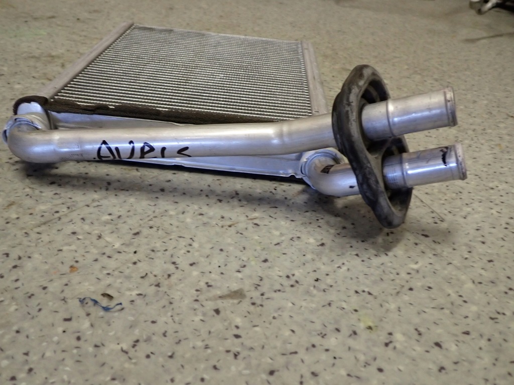 фото №5, Toyota auris i 2006- отопитель радиатор