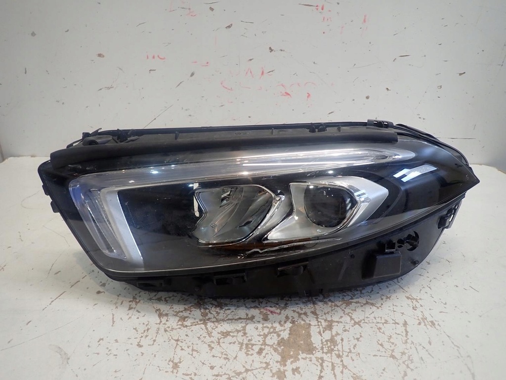 фото №1, Лампа перед левая mercedes a-klasa w177 full led