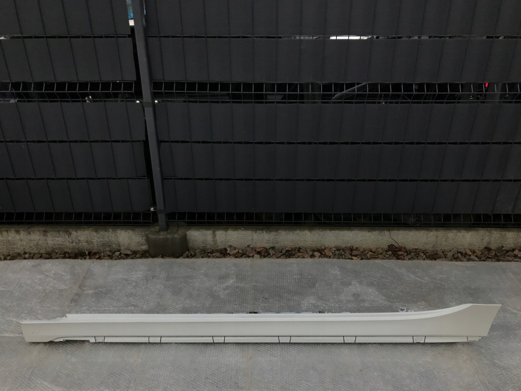 фото №1, Bmw 1 f40 f-40 ліва молдинг поріг поріг m набір 2019-