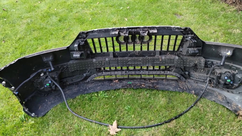 фото №6, Audi q3 8u бампер kompletny