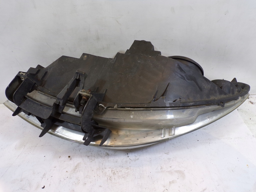 фото №11, Лампа передня перед права peugeot 307 lift