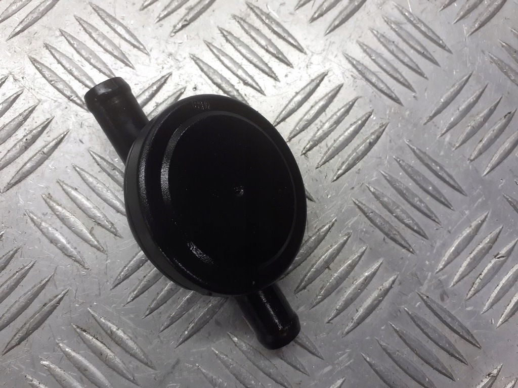 фото №1, Вентиляция картера renault megane ii 1.9 dci 8200045745