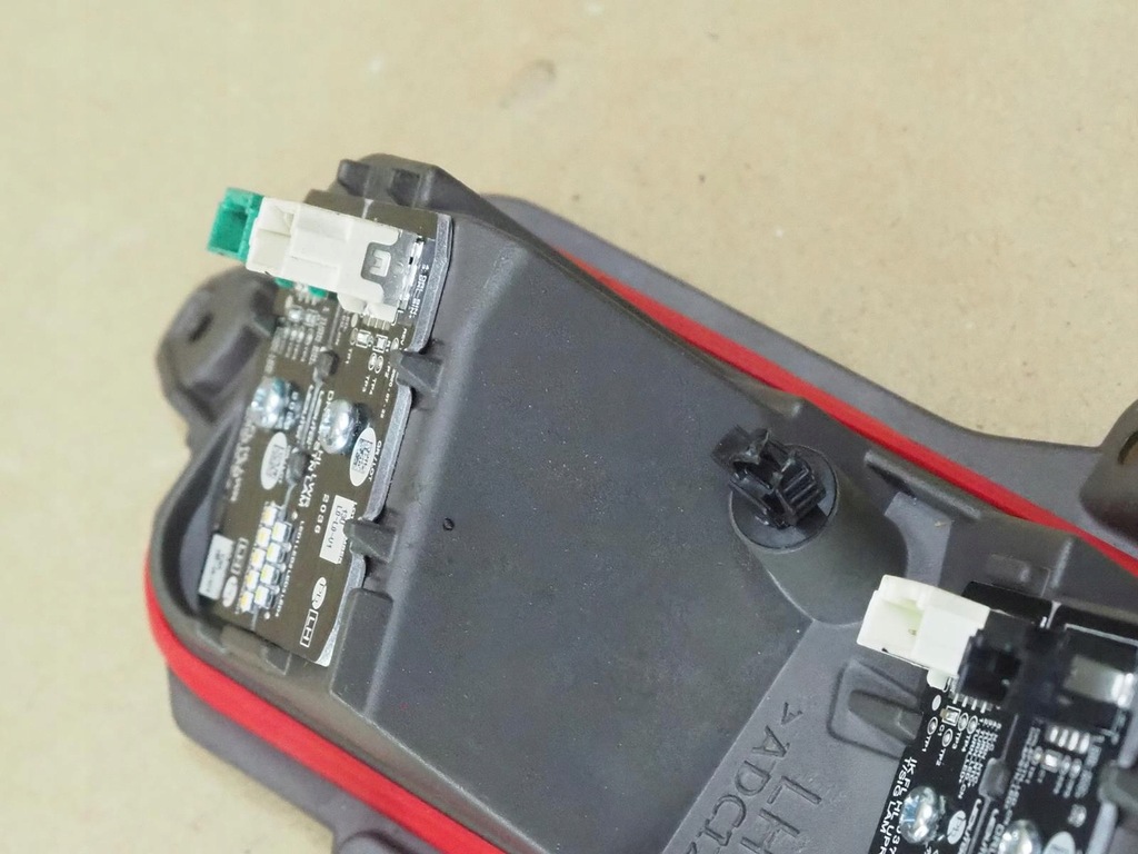 фото №10, Hyundai genesis g70 lift 21- перетворювач led лампи jeż лівий