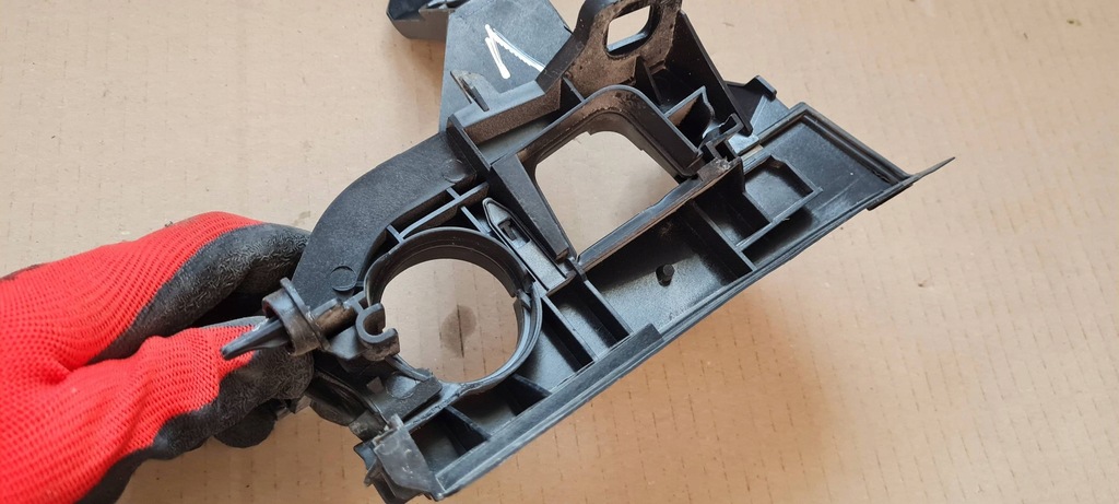 фото №7, Sq8 4m rsq8 q8 кронштейн кронштейн жабо ліва 4m0971871bg