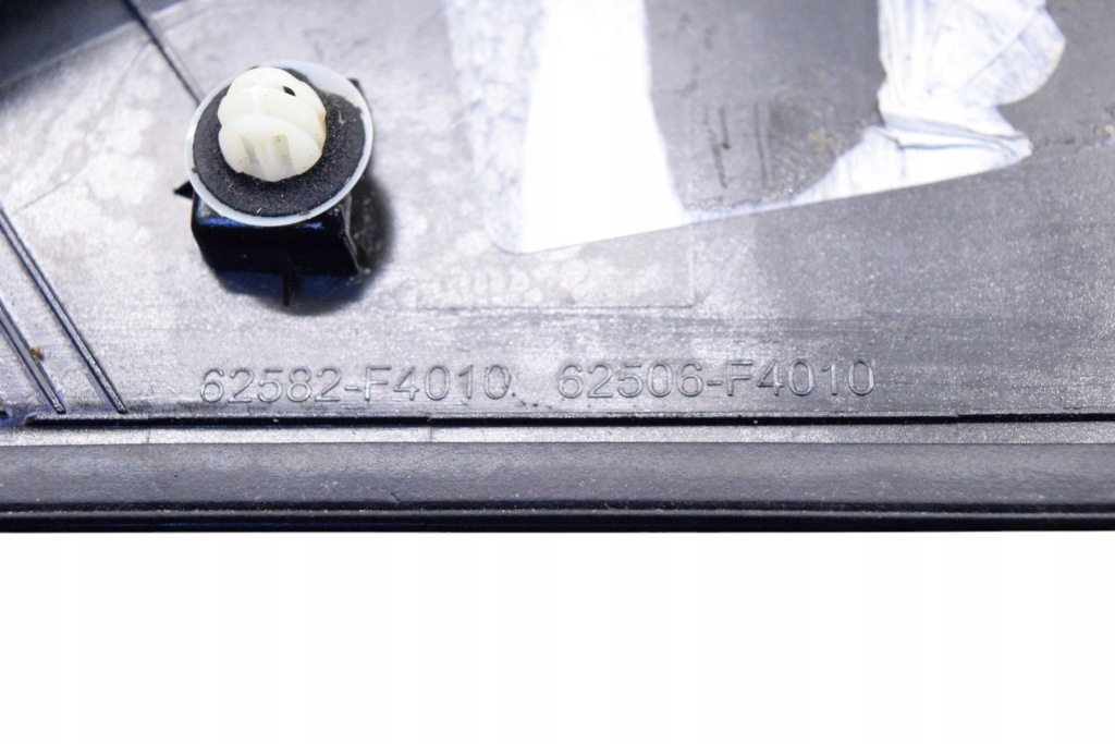 фото №6, Toyota c-hr i 2016 левая сторона молдинг / прокладка стекло дверь задних