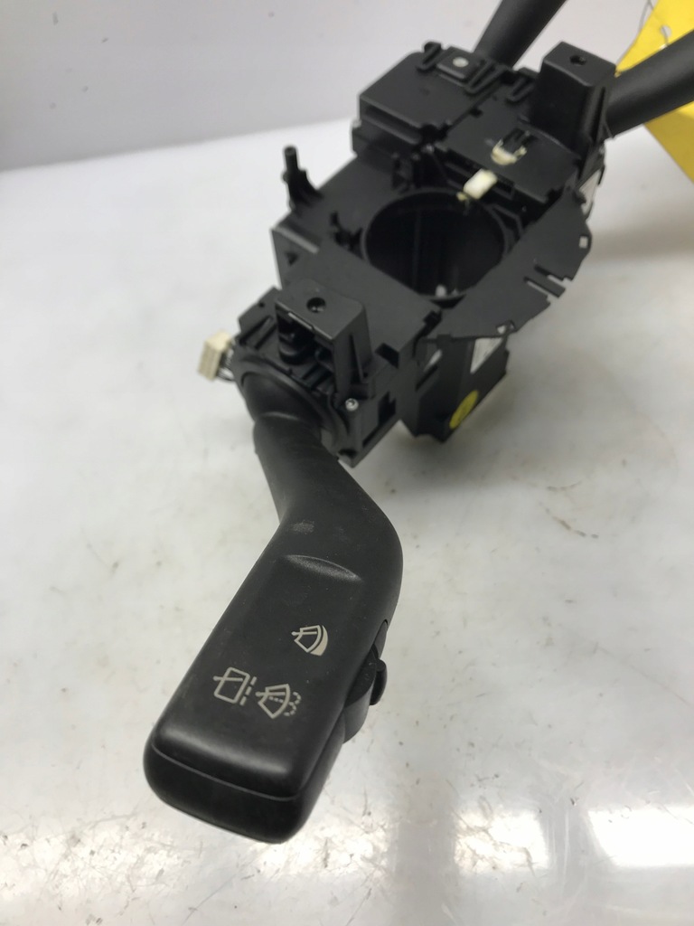 фото №1, Переключатель света volkswagen оригинальный номер 3c9953513b