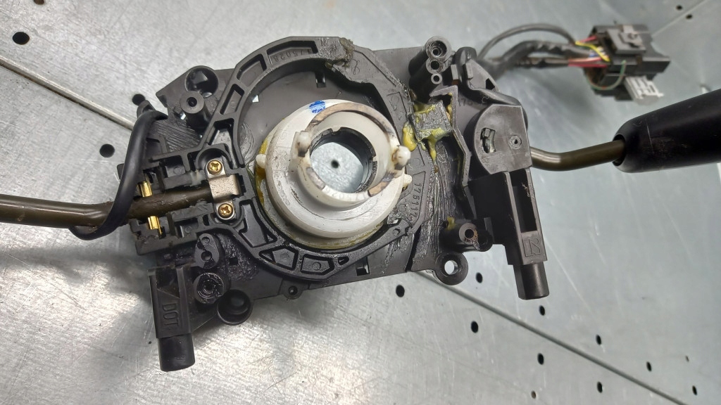 фото №3, Перемикач комбінований mazda demio fl 03r 1.5b