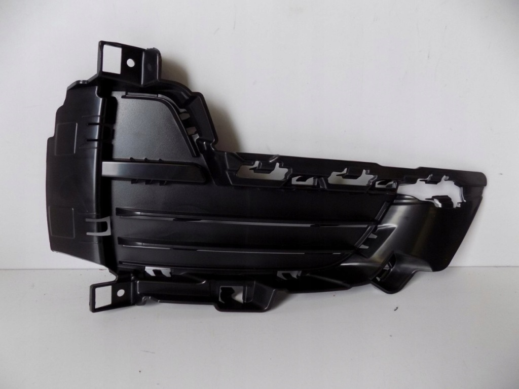 Купити Bmw x5 f15 решітка бампера права - 3778