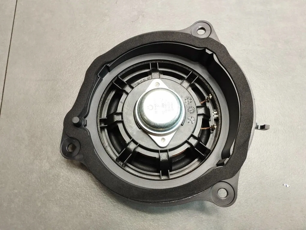 фото №4, Bmw x1 f48 динамик дверь 9281896