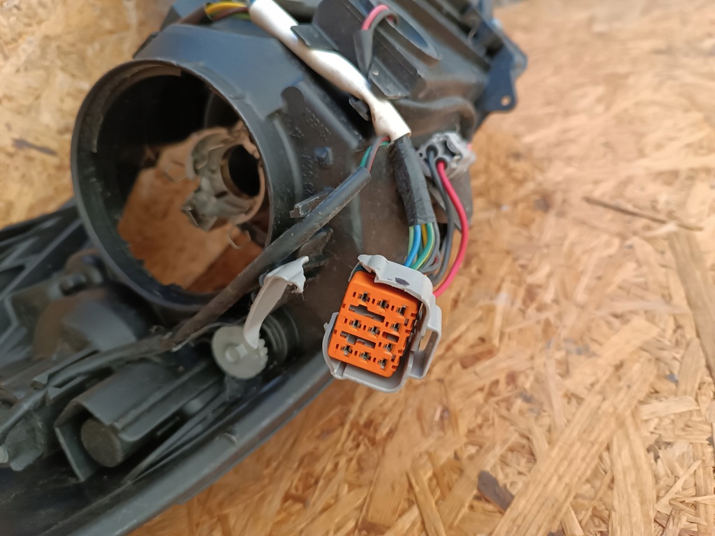 фото №11, Корпус лампы левый перед линза eu ксенон subaru legacy v lift outback