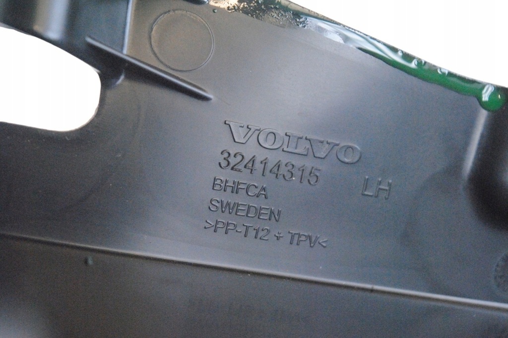 фото №5, Volvo xc40 кронштейн передний левый b4 2023 rhd