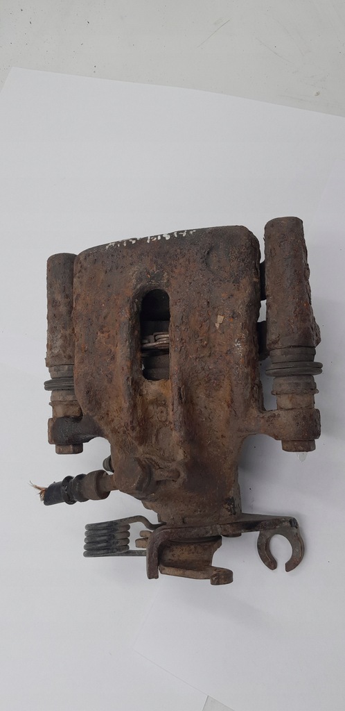 фото №3, Супорт гальма задня правий mitsubishi space star 1.3