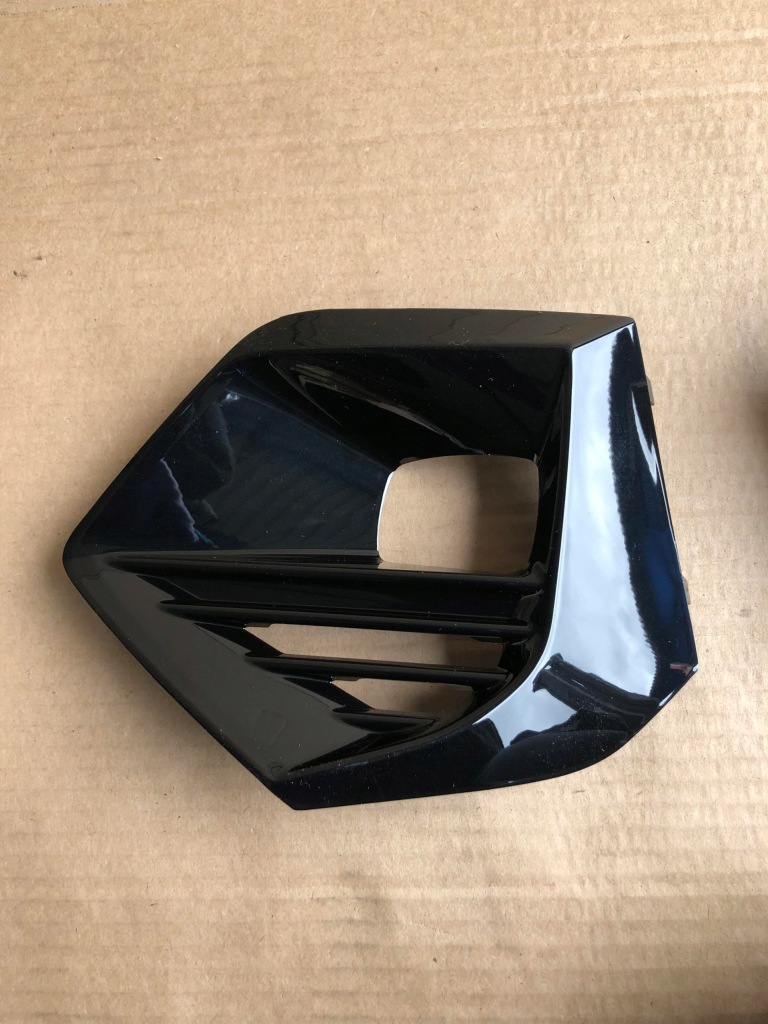 фото №1, Peugeot 2008 ii 2019- решётка рамка противотуманной фары левая 9825954480