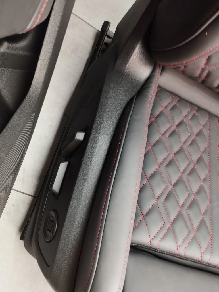 фото №11, Audi s3 a3 8y sportback сиденья обшивки сиденья czerwona nić подушки безопасности подогрев