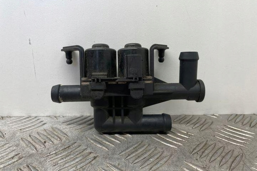 фото №7, Клапан радіатора обігрівача bmw 5 f10 9119164 3.0l дизель 180kw 2011