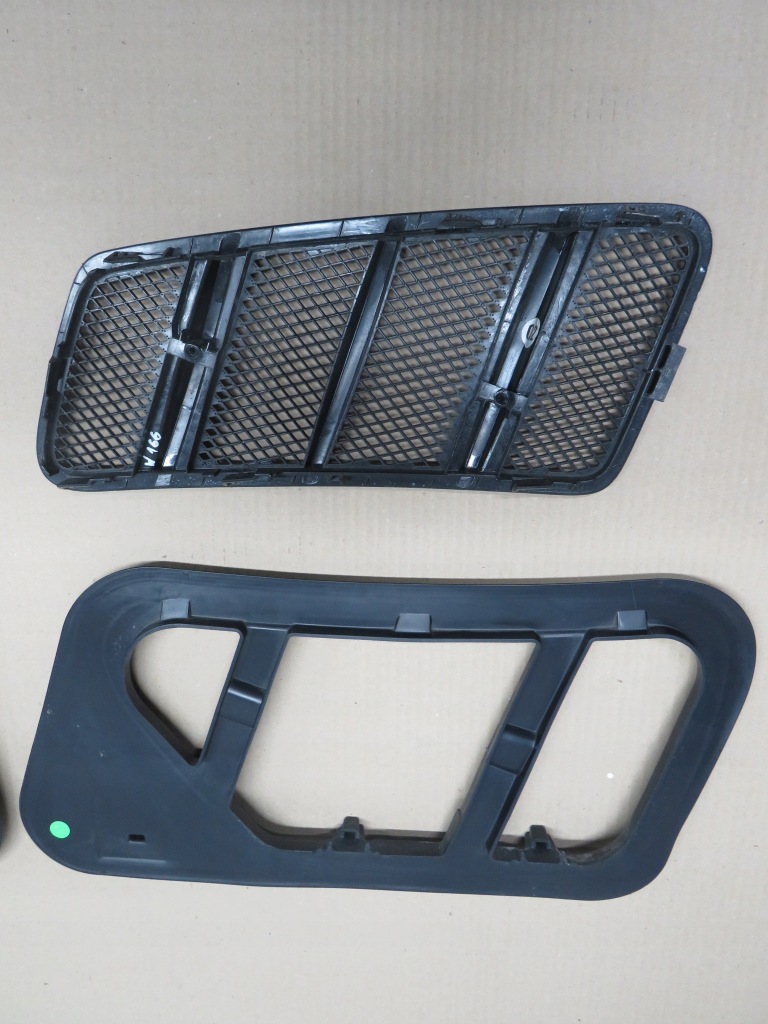 фото №5, Mercedes ml w166 решётка впуск капот комплект