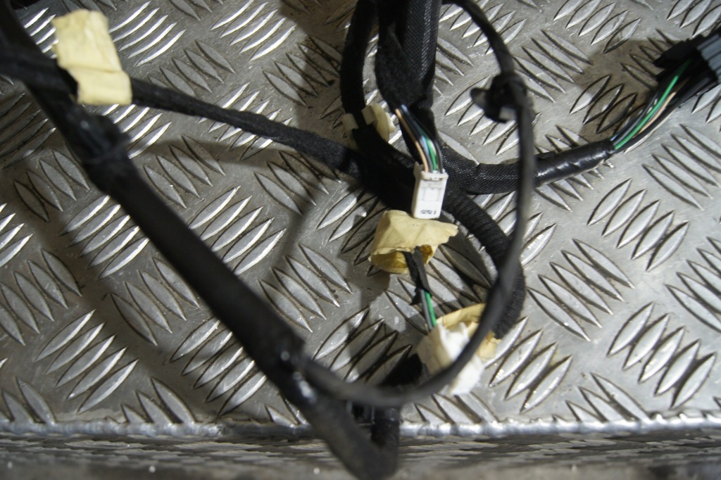 фото №4, Жгут дверь правый перед trafic iii vivaro b