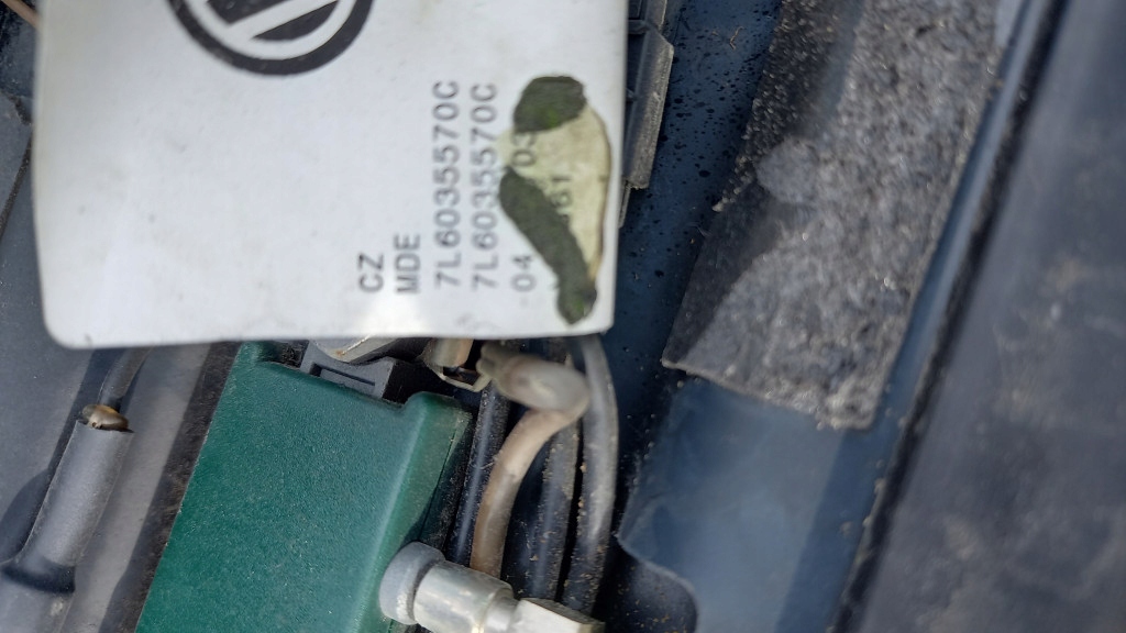 фото №7, Скло задня vw touareg 04r