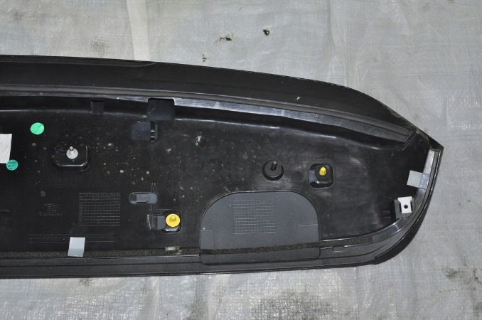 фото №8, Спойлер крышки audi q3 s-line 8u0827933