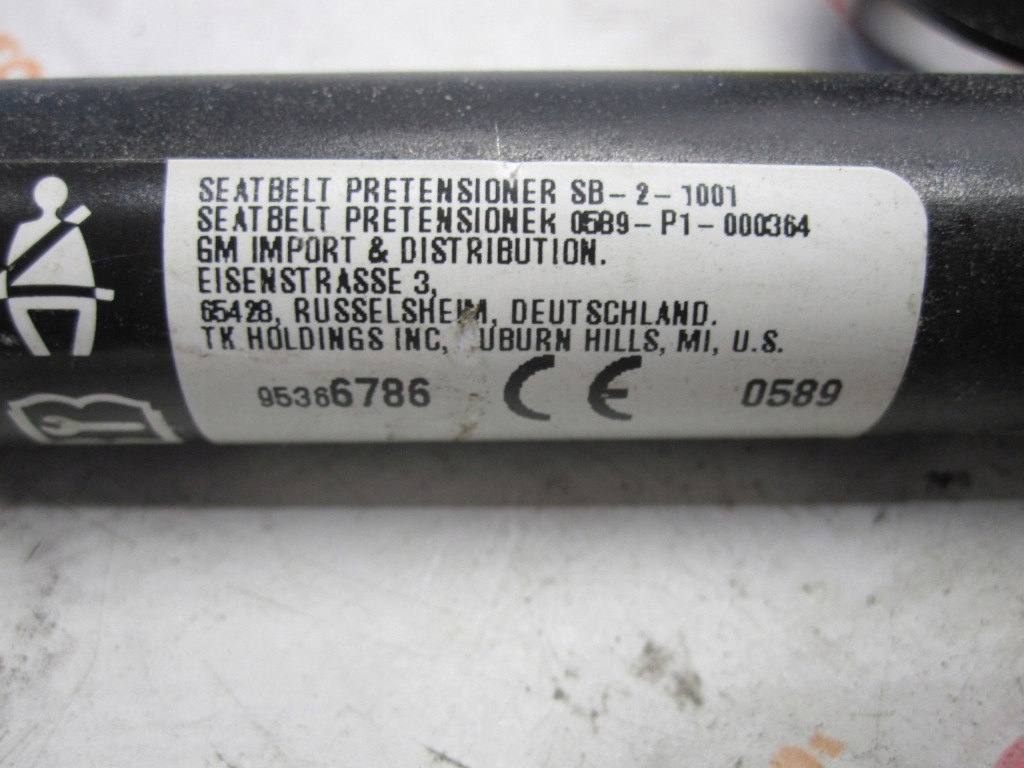 Купити Mokka a 15r ремінь безпеки лівий перед 95366786 20919346