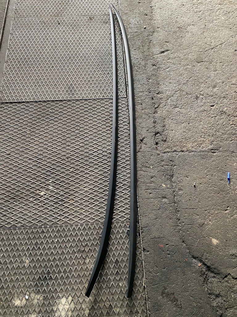 фото №1, 3 volvo v60 relingii кровельные чёрные