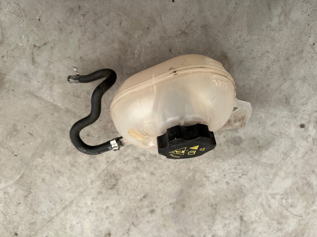 Купити Jeep renegade lift бачок розширювальний