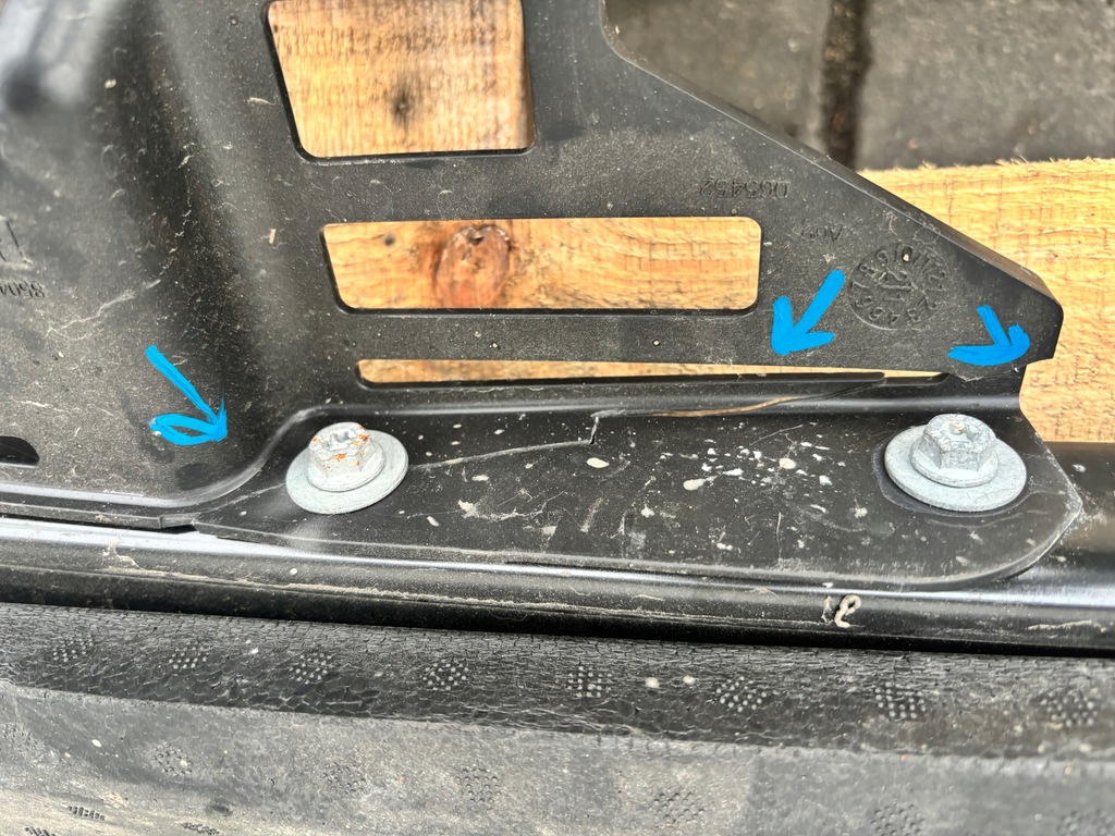 фото №1, Балка pod бампер задняя clio v 850461239r