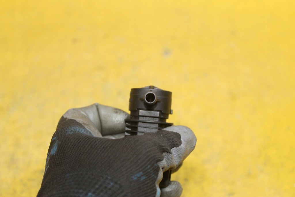 фото №6, Клапан вакуумa 0004701593 w211 fl 2.2 cdi