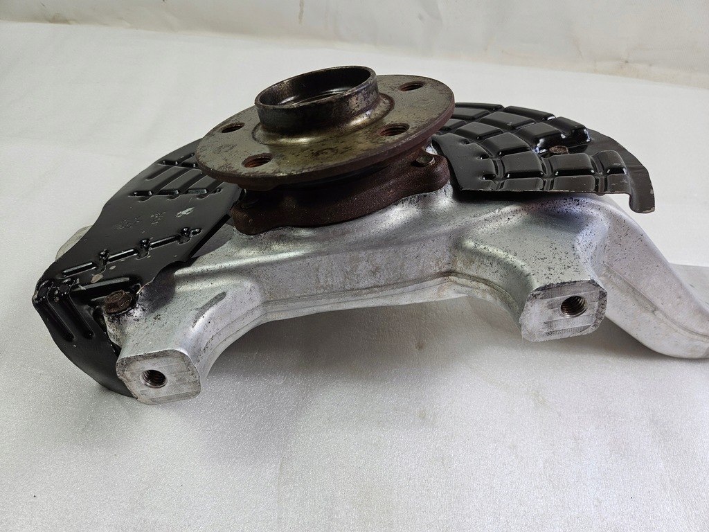 фото №11, Поворотный кулак правый перед maserati levante 2016-2024 670034831 rh 06700348310