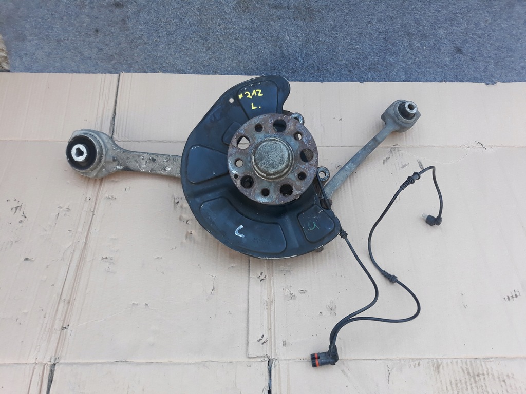 фото №1, Ступиця поворотний кулак перед ліва mercedes w212 e-klasa