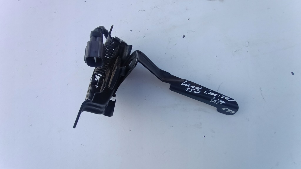 Замок капот land cruiser 150 рестайлинг  18- в Украине