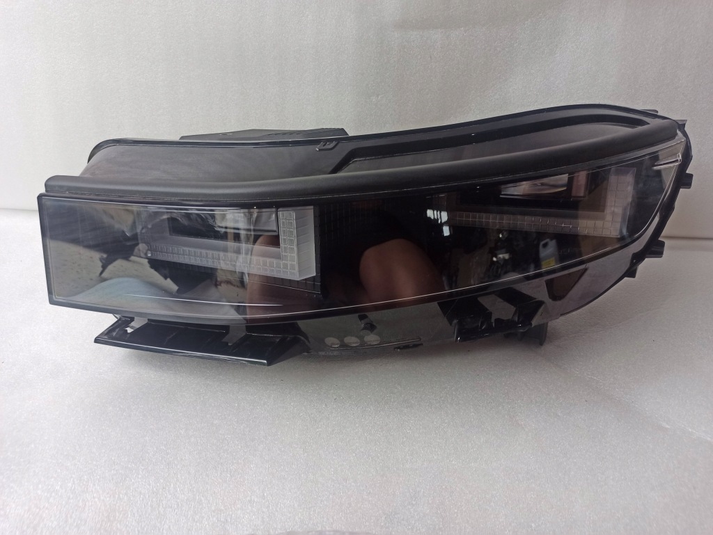 фото №1, Hyundai ioniq5 ioniq v 5 лампа левая левый перед