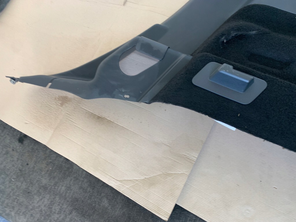 фото №10, Ford mustang mach-e 21r rwd обшивка оббивка багажника правий задня задня