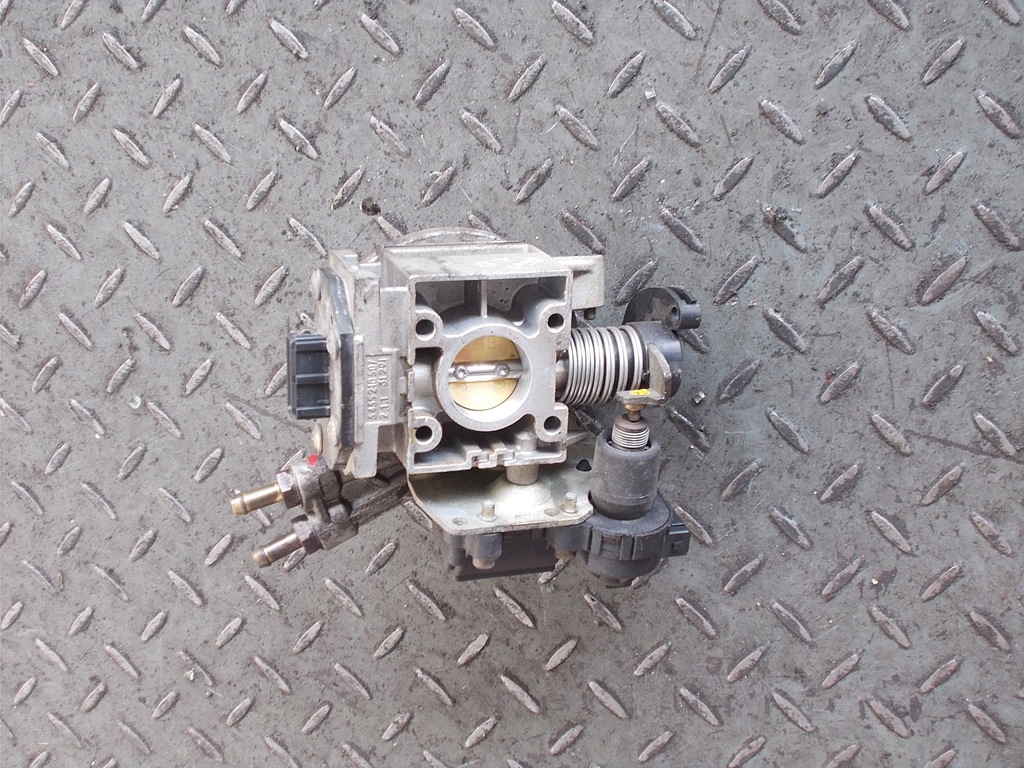 фото №2, Дросельна заслінка renault clio i 1.2 0438201169