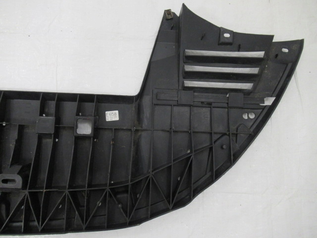 Peugeot 308 t9 накладка под бампер Недорого