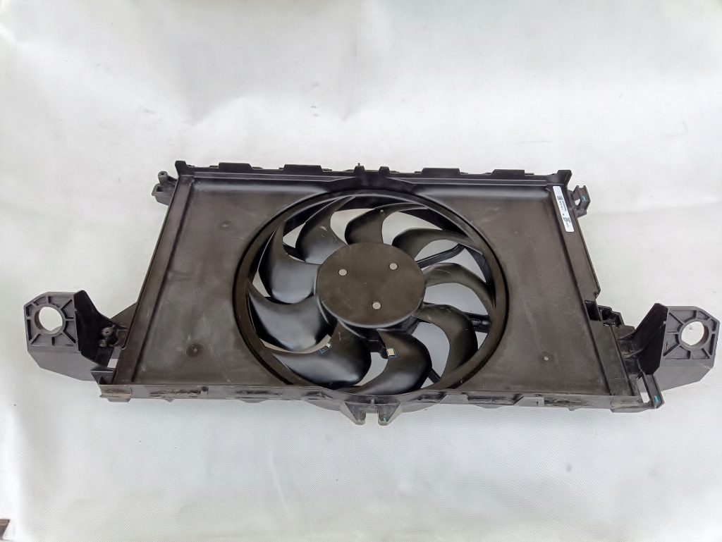 Вентилятор радіатора tesla model 3 2017-2020 Оригінал